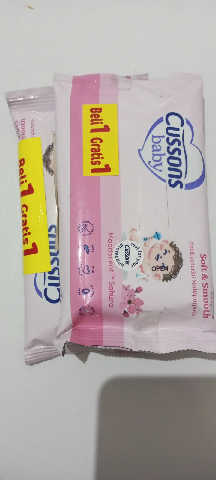 Tisyu basah cussons baby