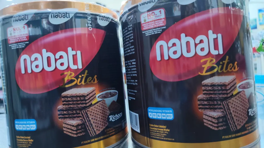 Nabati Bites Wafer Kaleng